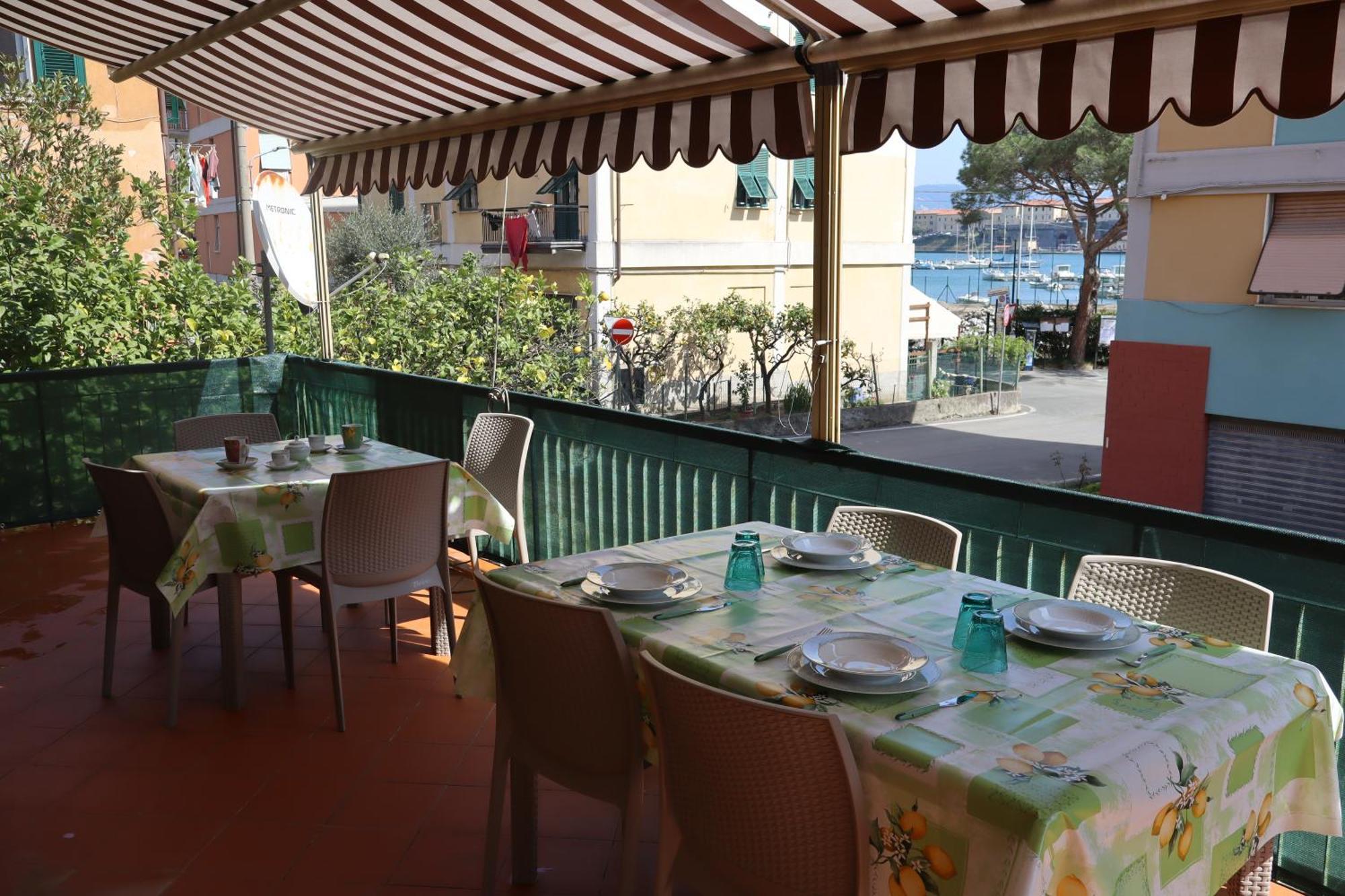 Giulio'S Terraces In The Bay Apartamento Porto Venere Exterior foto